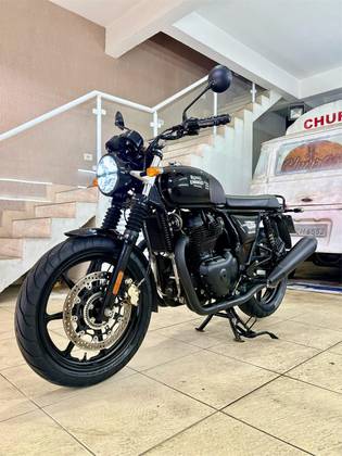 ROYAL ENFIELD INTERCEPTOR 